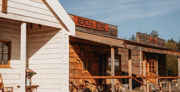 Hank’s Ranch |Wild West Glamping Norfolk