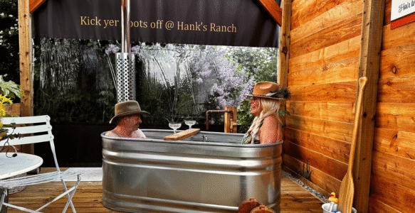 Soak Like a Cowboy – The Tin Bath Hot Tub Experience